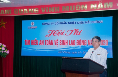 Ông Nguyễn Thường Quang - Tổng Giám đốc Công ty, Trưởng ban tổ chức Hội thi  phát biểu chỉ đạo tại Hội nghị.