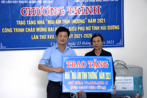 Công ty Cổ phần Nhiệt điện Phả Lại: trao tặng nhà mái ấm tình thương