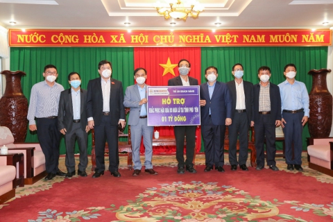 Tổng công ty Phát điện 2 hỗ trợ 01 tỷ đồng cho người dân vùng lũ Phú Yên
