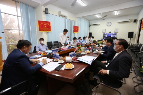 Lãnh đạo EVNGENCO2 làm việc tại Công ty Cổ phần Thủy điện Sông Ba Hạ