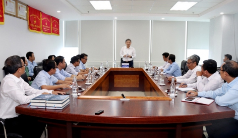 Tổng giám đốc EVN Trần Đình Nhân có buổi làm việc tại trụ sở Công ty CP Thủy điện A Vương, ngày 17/8/2022