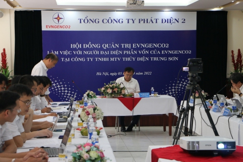 Hội đồng quản trị EVNGENCO2 làm việc với Người đại diện phần vốn tại Công ty TNHH MTV Thủy điện Trung Sơn