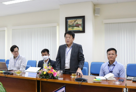 Ông Masami Kawakami – MHI Giám đốc phụ trách bán hàng và dịch vụ  phát biểu tại buổi làm việc