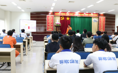 Sinh viên CTU học tập thực tế tại Nhà máy Nhiệt điện Ô Môn I