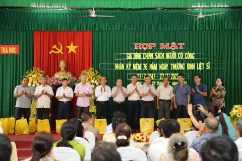 EVNGENCO2 tri ân các gia đình thương binh, liệt sĩ