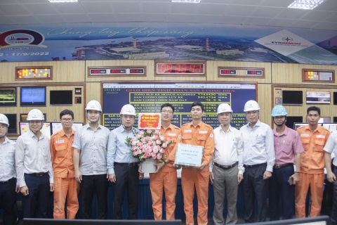 Nhiều đoàn công tác thăm hỏi Nhiệt điện Hải Phòng nhân dịp kỷ niệm ngày doanh nhân Việt Nam