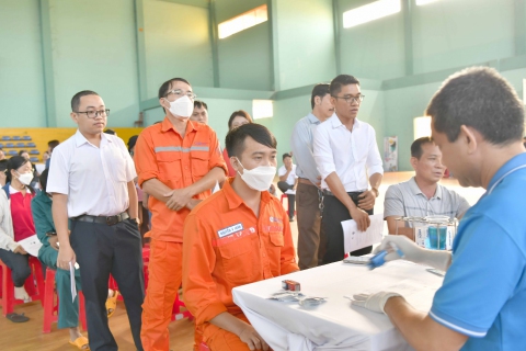 Hiến máu cứu người - Một giọt máu cho đi, một cuộc đời ở lại