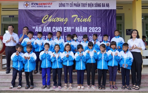 Thủy điện Sông Ba Hạ “mang hơi ấm” cho trẻ em vùng cao