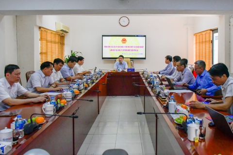 Ủy ban Quản lý vốn Nhà nước tại Doanh nghiệp làm việc tại Nhiệt điện Phả Lại và Hải Phòng