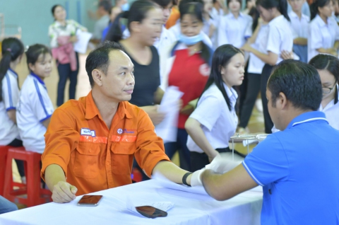 Thủy điện Thác Mơ hiến máu tình nguyện vì cộng đồng