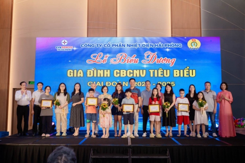 Nhiệt điện Hải Phòng: biểu dương gia đình CBCNV tiêu biểu giai đoạn 2020-2025