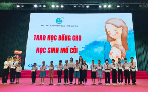 EVNGENCO2 lan tỏa yêu thương nhân Ngày Phụ nữ Việt Nam 20/10