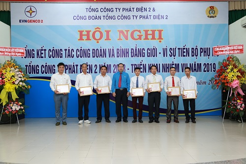 HNTKCD bang khen 4