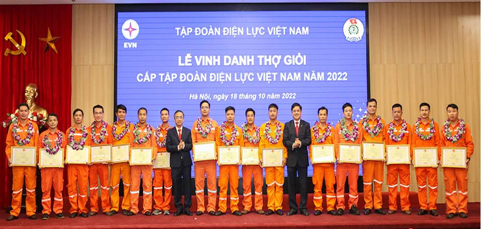 Thợ giỏi 4